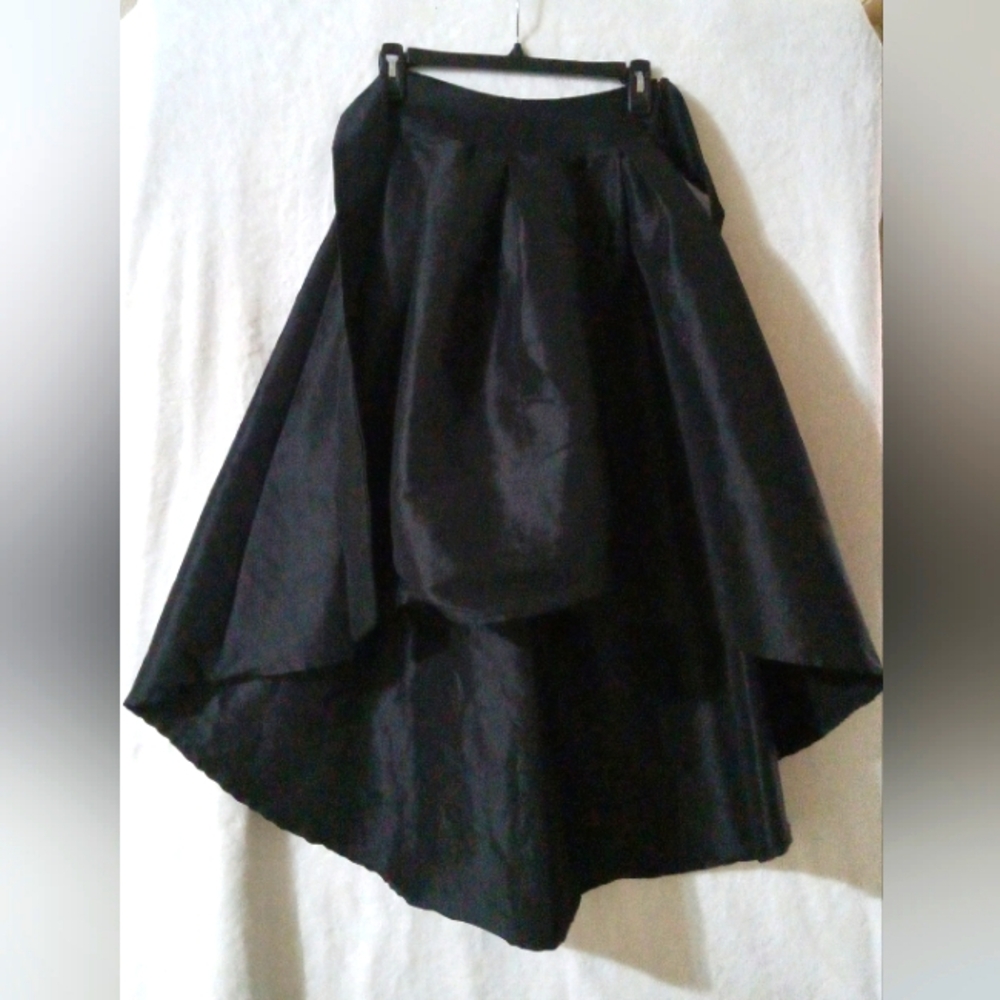 Black High-Low Flared Skirt